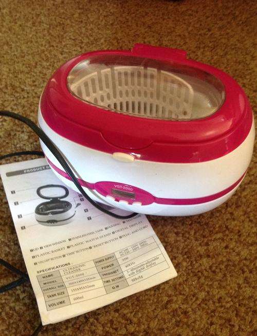 Ultrasonic jewellery cleaner/ sterilizer. With timer. As new but no box.