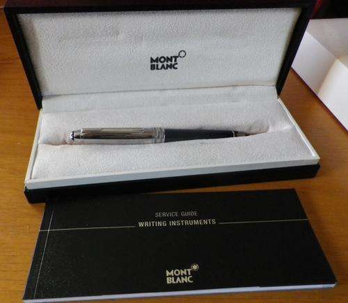 Mont Blanc Pen. Boxed. Plastic/ Resin Broken. Needs new Back. Bought Mont Blanc Sandton city.