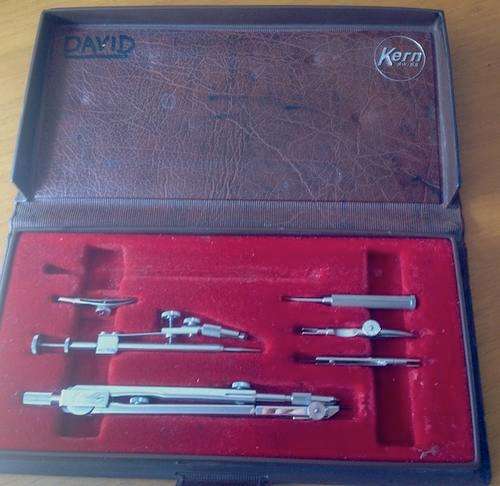 Kern. Swiss compass set. Bow pen missing. Vintage