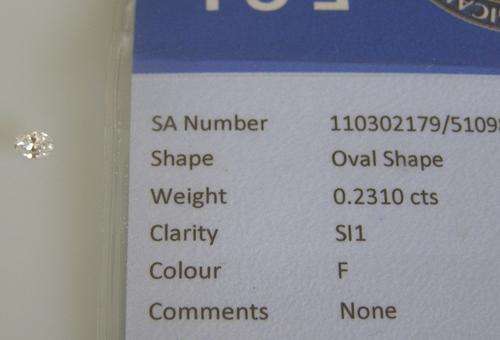 OVAL DIAMOND - 0.23 CT