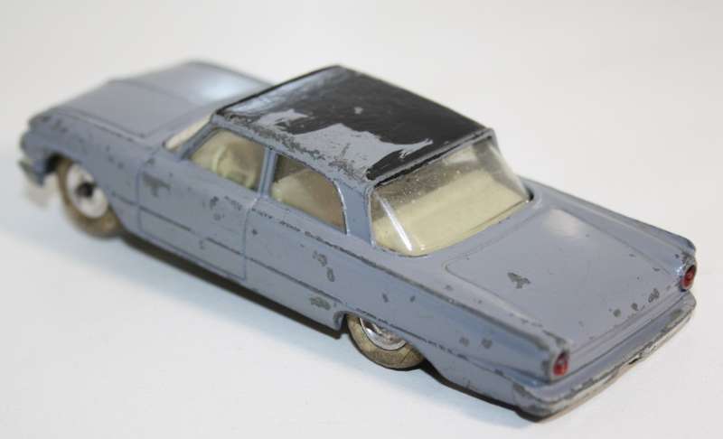 Original Vintage DINKY Ford Fairlane Meccano Ltd.