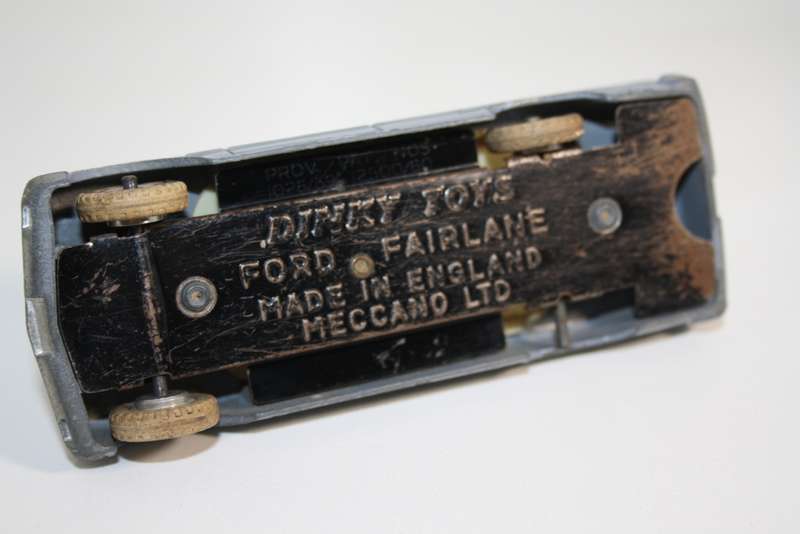 Original Vintage DINKY Ford Fairlane Meccano Ltd.