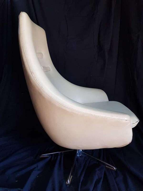 Vintage Swivel Chair