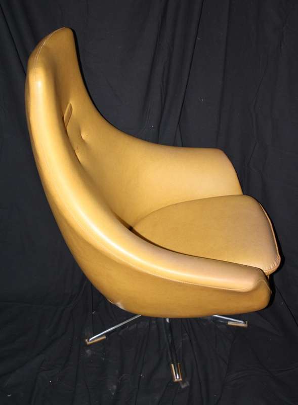 Vintage Swivel Chair