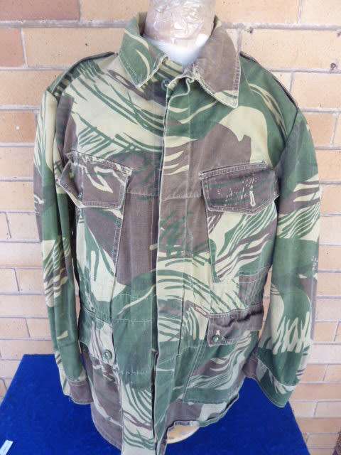 5) AN ORIGINAL RHODESIAN CAMO BUSH JACKET-SIZE (MEDIUM)-GOOD CONDITION- LOW START!