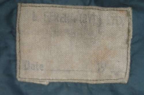 2) A RHODESIAN ISSUE BLANKET & OLIVE GREEN BLANKET WRAP-IN GOOD CONDITION-LOW START!