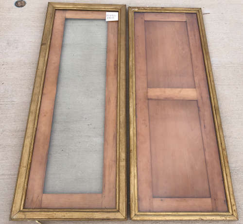 PAIR OF GILDED PICTURE FRAMES