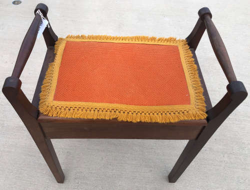 PIANO STOOL