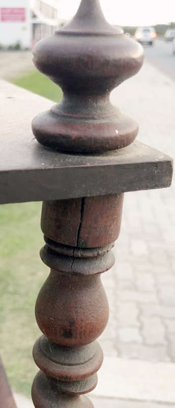 ANTIQUE BARLEY TWIST WHATNOT