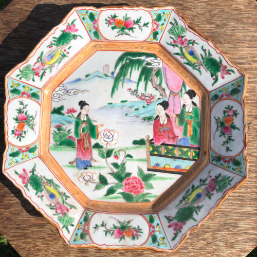 VINTAGE ORIENTAL OCTAGONAL CHARGER PLATE