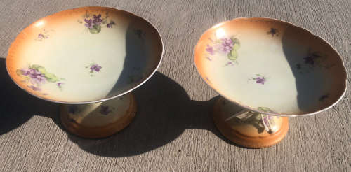 PAIR OF FRUIT COMPOTE STANDS