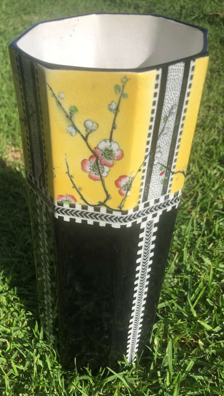 ART NOUVEAU OCTAGONAL VASE SIGNED WILKINSON LTD ENGLAND ROYAL STAFFORDSHIRE POTTERY Rd No 660074
