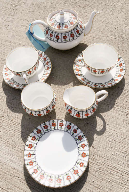 AYNSLEY PORCELAIN HAND PAINTED 9 PIECE BREAKFAST SET