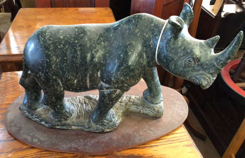 AFRICAN STONE CARVING OF A RHINO