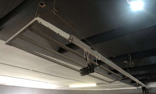 ANTIQUE KITCHEN SUSPENDED CLOTHES DRYING RACK COMPLETE WITH PULLEYS
