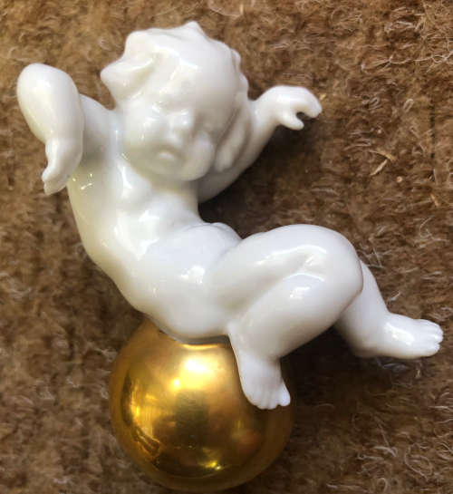 HUTSCHENREUTHER PUTTI