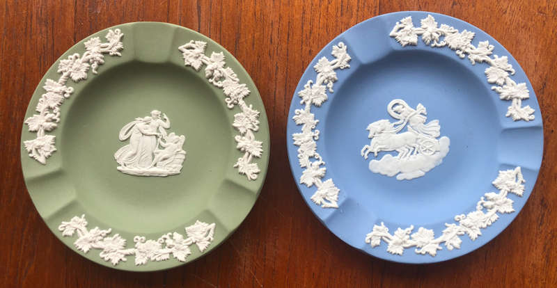 WEDGWOOD JASPERWARE SAGE GREEN AND BLUE SET OF 2 ASHTRAYS