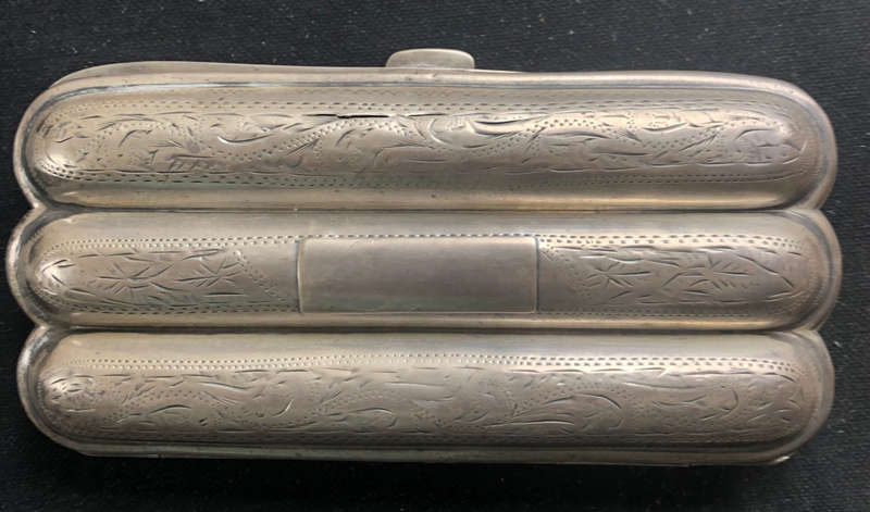 SILVER TRIPLE CIGAR CASE