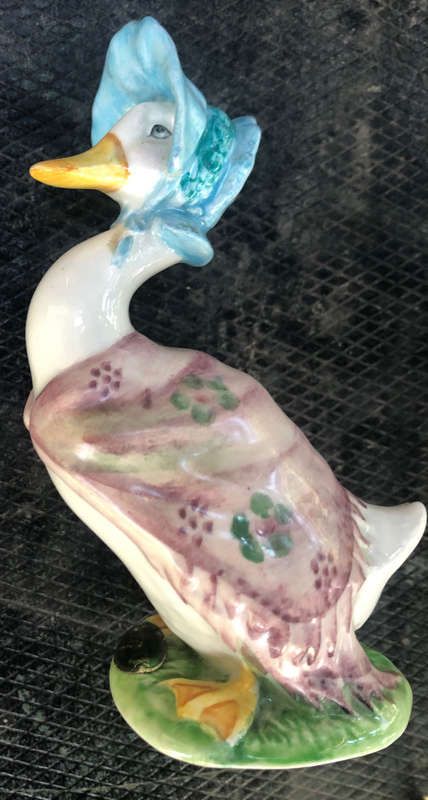 BESWICK JAMIMA PUDDLEDUCK GOLD