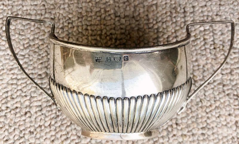 SILVER SUGAR BOWL HALLMARKED 1904
