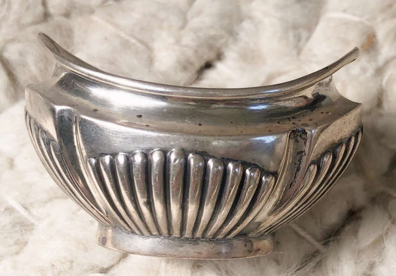 SILVER SALT CONTAINER HALLMARKED 1907