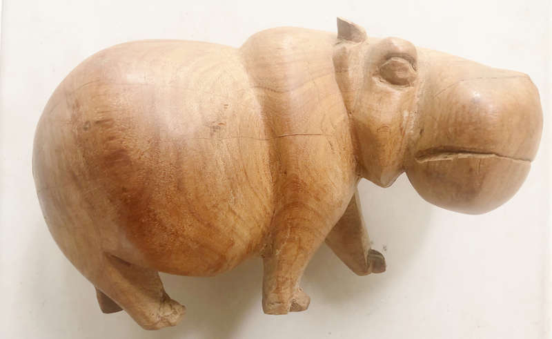 HIPPO AFRICAN WOODEN CARVING
