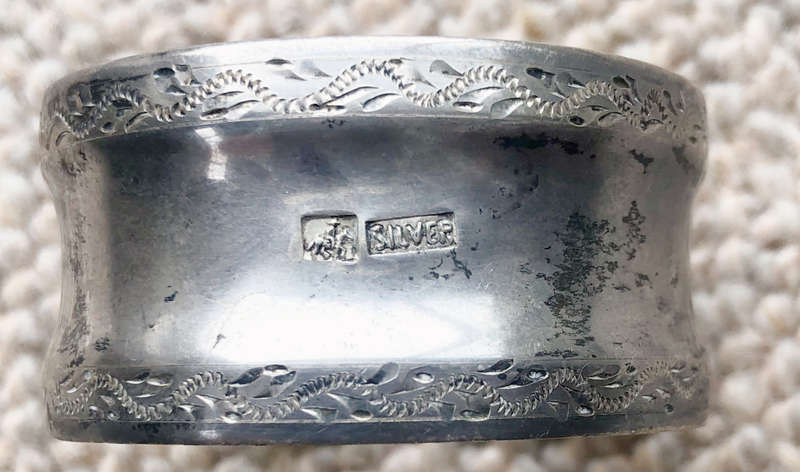 SILVER SERVIETTE RING SOUTH AFRICAN HALLMARK