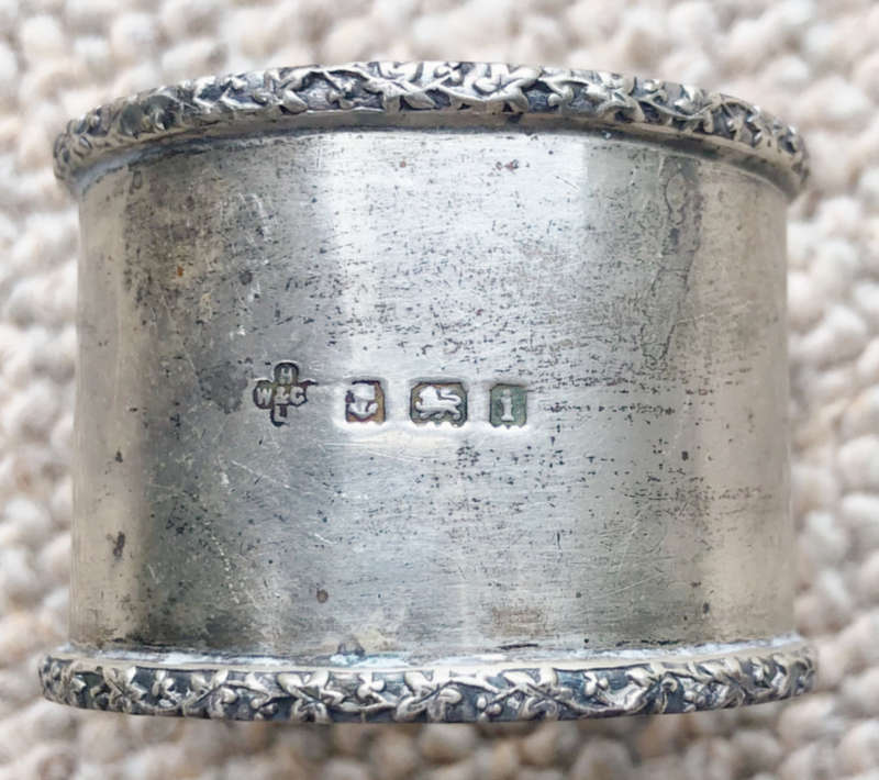 SILVER SERVIETTE RING HALLMARKED 1908