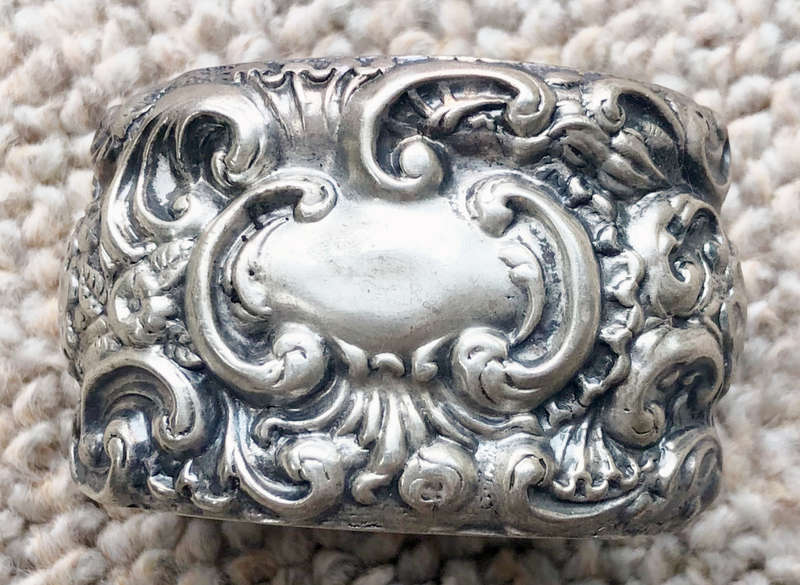 SILVER SERVIETTE RING HALLMARKED 1897