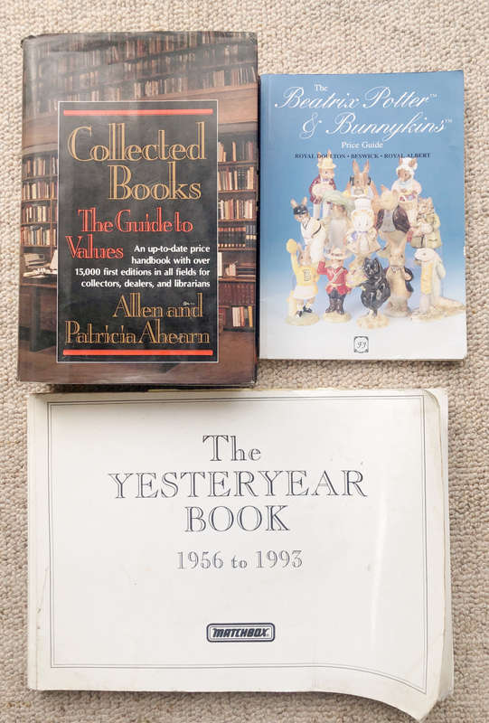 COLLECTION OF 3 ANTIQUE REFERENCE BOOKS, BOOKS GUIDE TO VALUES, BUNNYKINS & MATCHBOX YESTERYEAR CARS