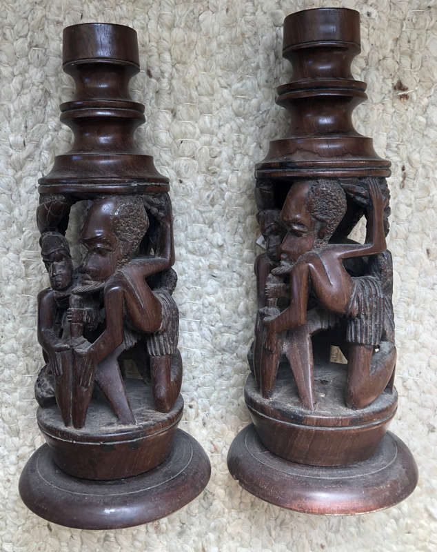 AFRICAN WOOD CARVING