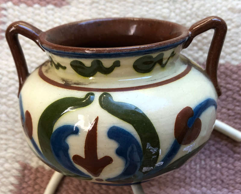 MOTTO WARE TWO HANDLED BOWL