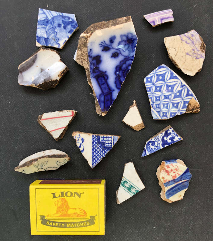 SHIPWRECK SHARDS OF PORCELAIN