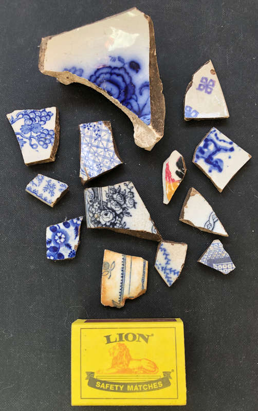 SHIPWRECK SHARDS OF PORCELAIN