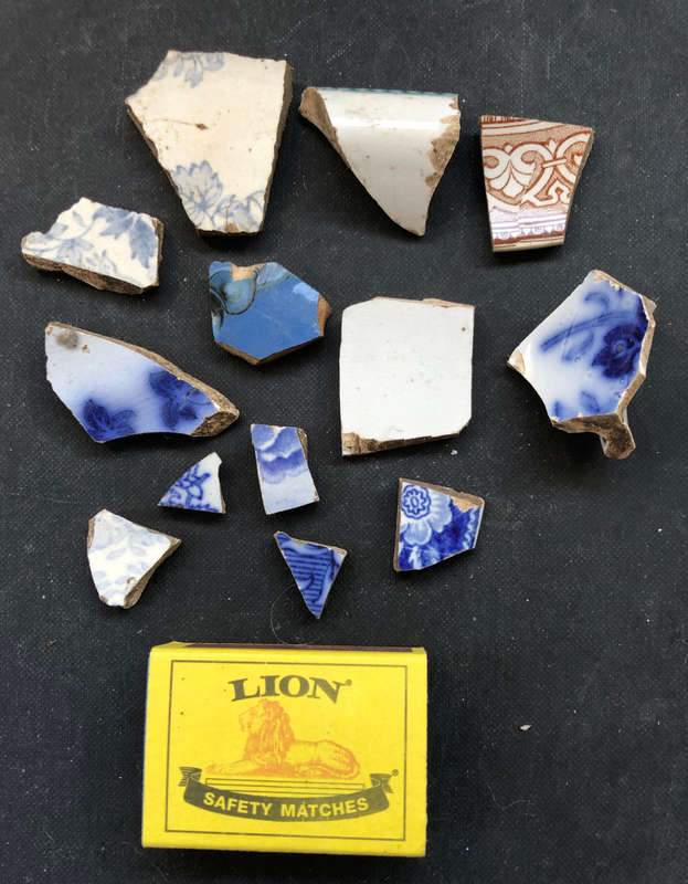 SHIPWRECK SHARDS OF PORCELAIN