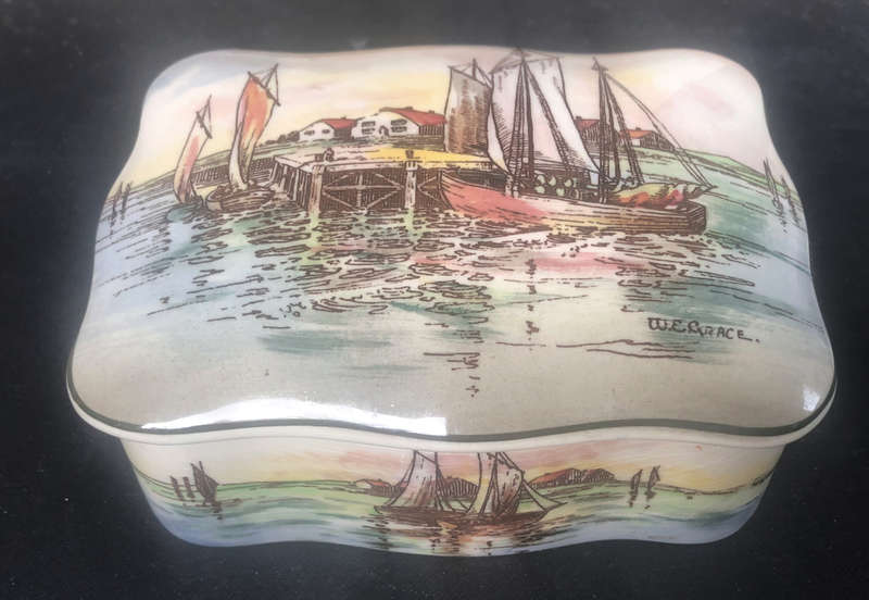 ROYAL DOULTON HOME WATERS TRINKET BOX WITH LID