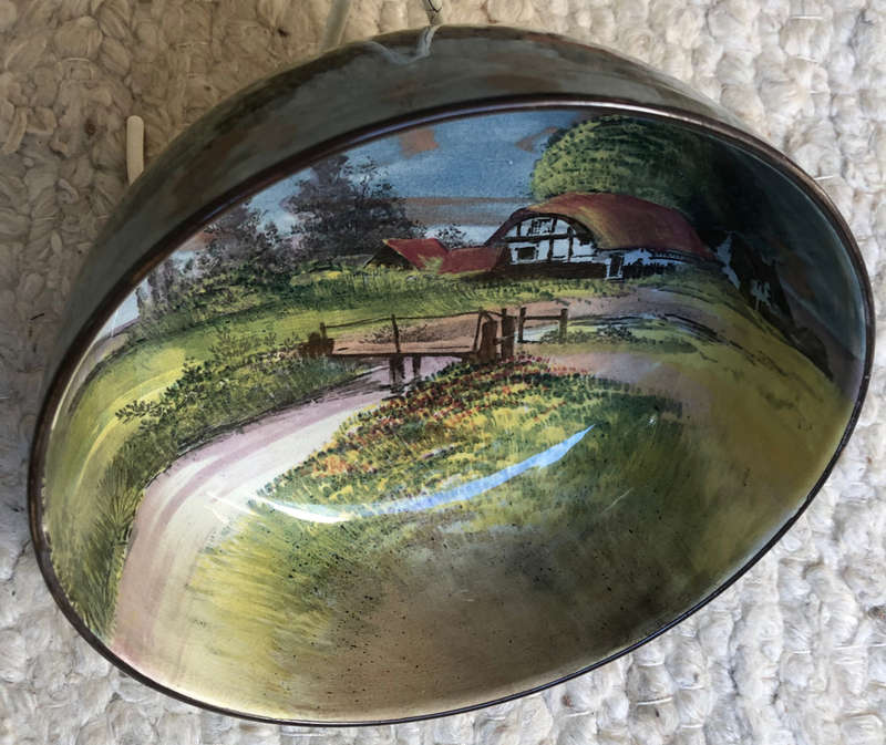 ROYAL DOULTON OLD ENGLISH COTTAGES ROUND SALAD BOWL