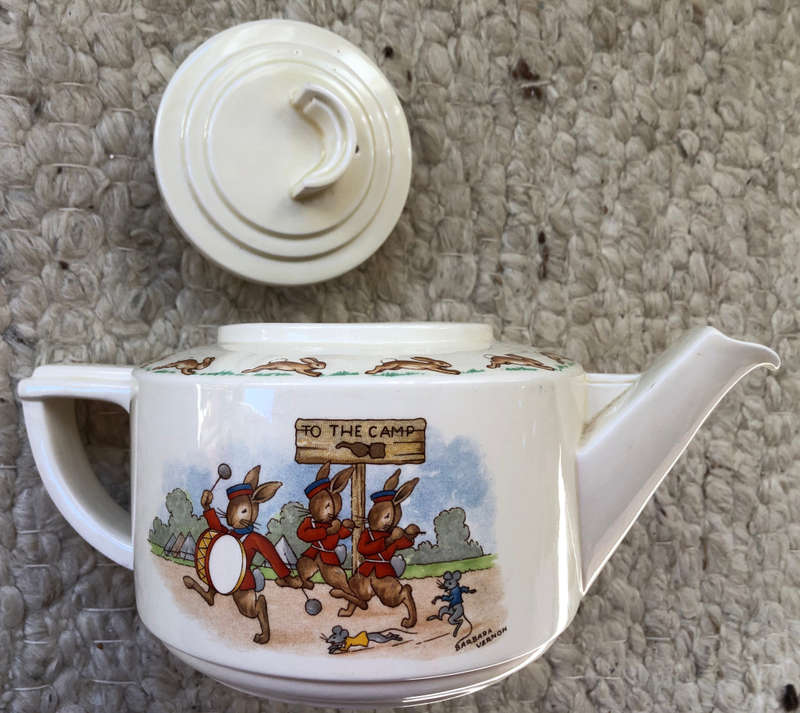 ROYAL DOULTON BUNNYKINS LARGEST 24CM LONG TEAPOT SIGNED BY BARBARA VERNON
