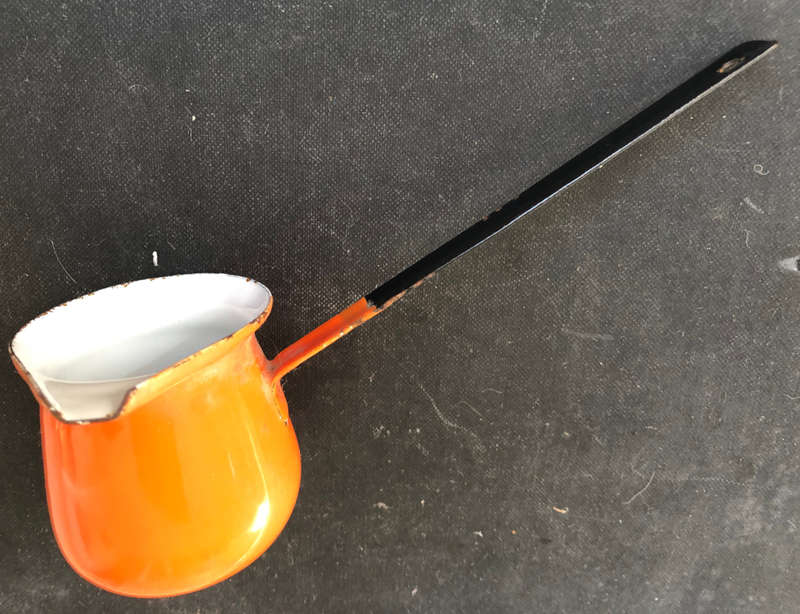 LADLE ENAMEL BUTTER WARMER WITH TYPICAL POURING SPOUT VINTAGE