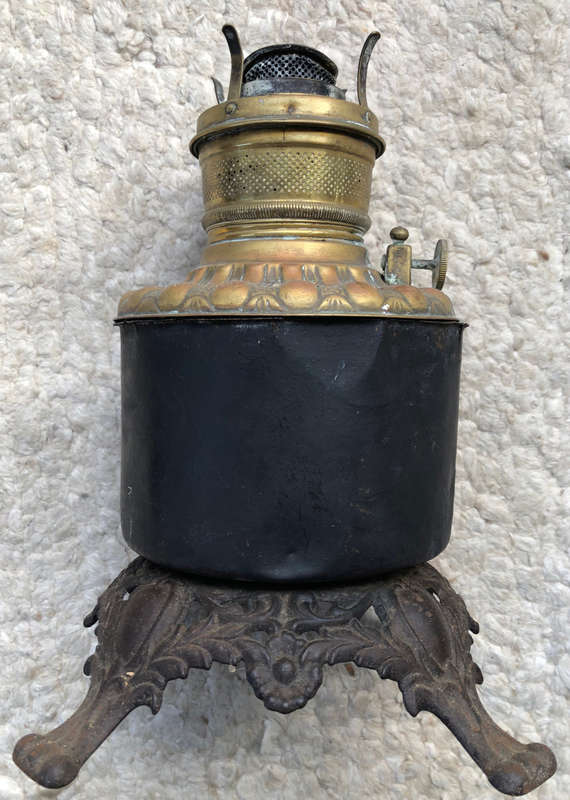 OIL LAMP ANTIQUE CONSOLIDATED CAST IRON BASE AND BRASS FONT BURNER