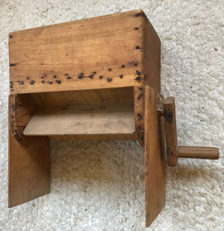 SIFTER FLOUR CRANK HANDLE WOODEN VINTAGE