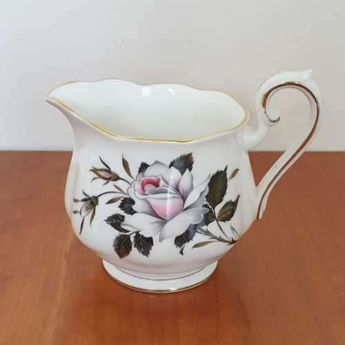 Royal Albert ` Queen`s Messenger ` Tea Set