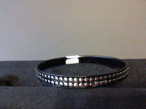 Stud Bangle Black