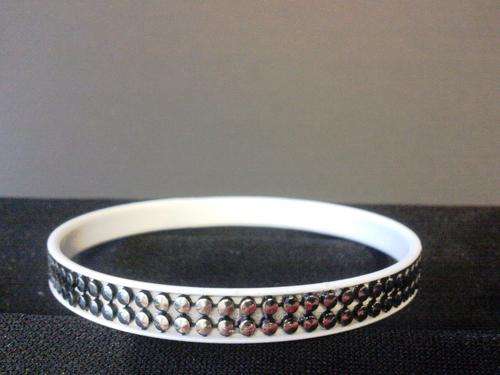 Stud Bangle White