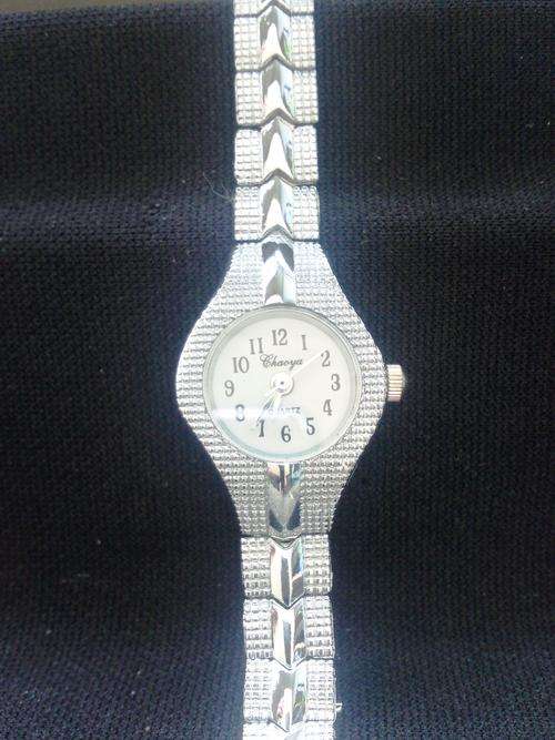 Stylish Lady Wrist Women Watch