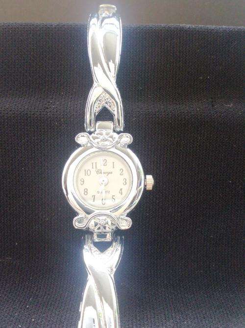 Stylish Lady Wrist Women Watch