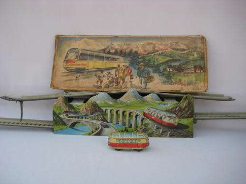 Tin Technofix Mountain Train Express - Wind up.