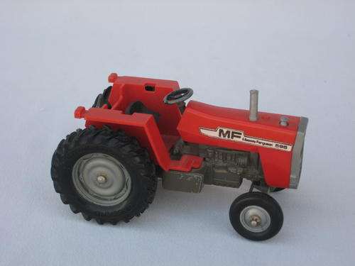 Britains Massey Ferguson 595 Tractor - 1/32 scale