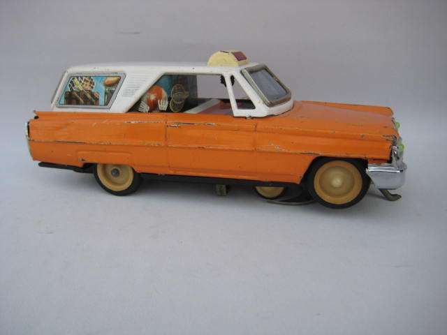 Tin Tinplate Cadillac Stationwagon