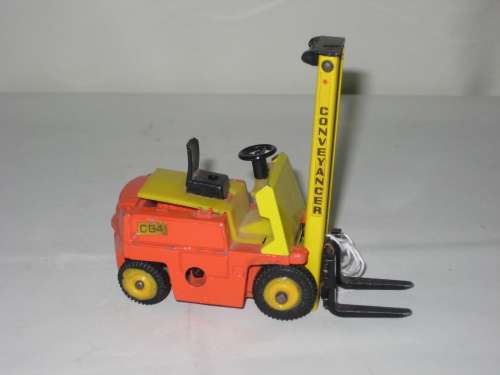 Dinky Conveyancer Forklift - Scale 1/43